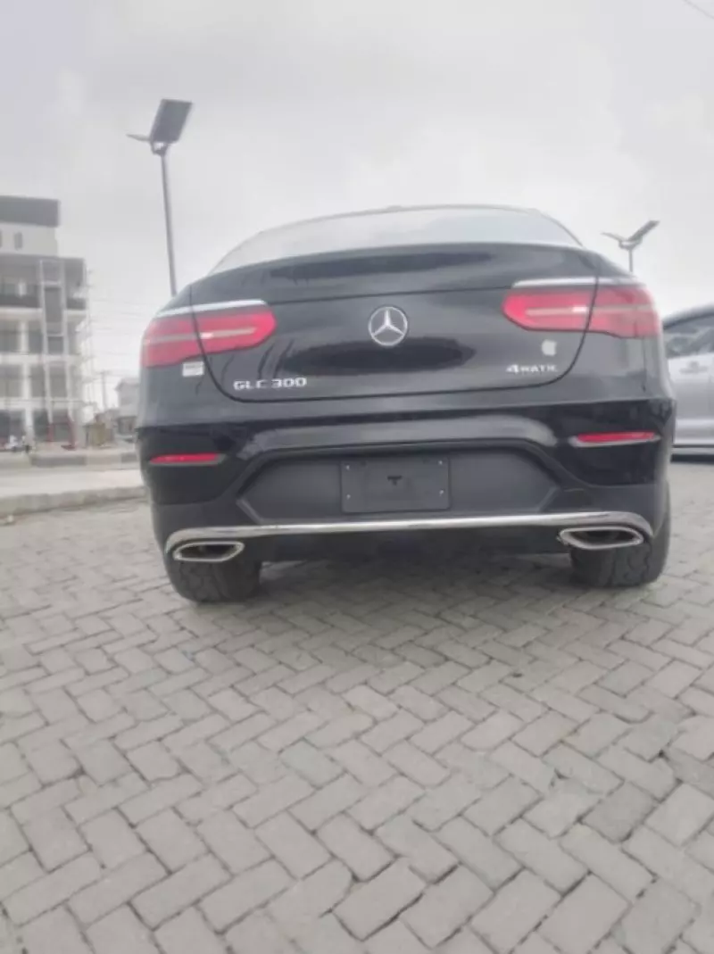 Mercedes-Benz GLC 300