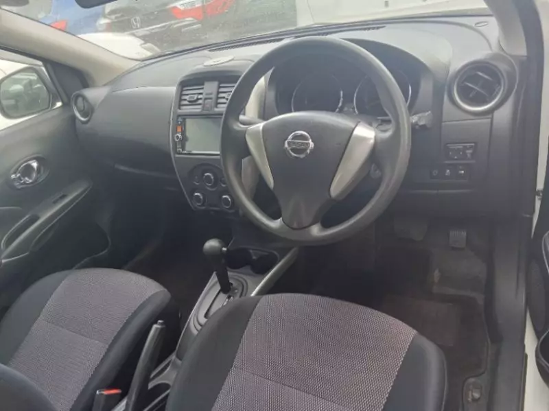 Nissan Latio   - 2015