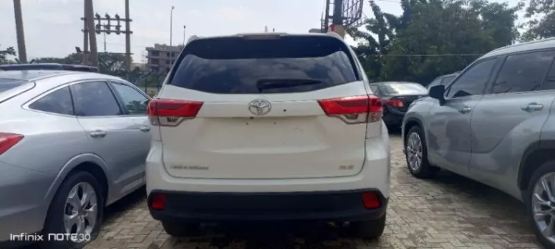 Toyota Grand Highlander   - 2018