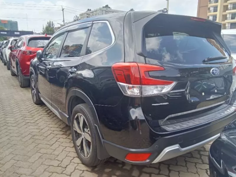 Subaru Forester   - 2018