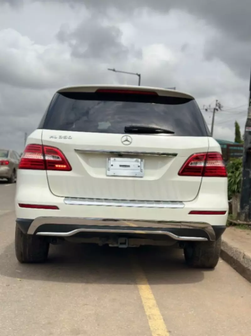 Mercedes-Benz ML 350   - 2013