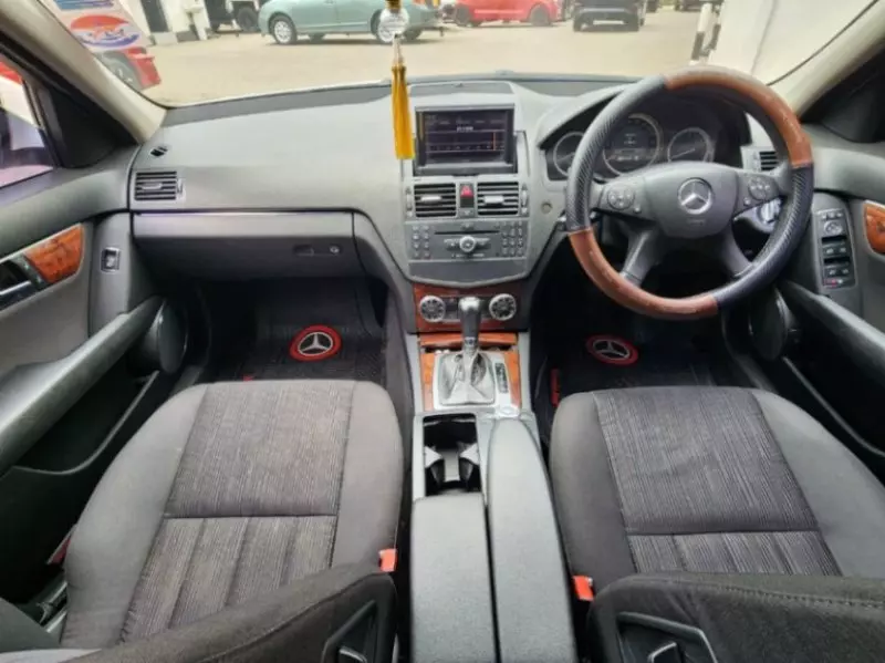 Mercedes-Benz C200   - 2008