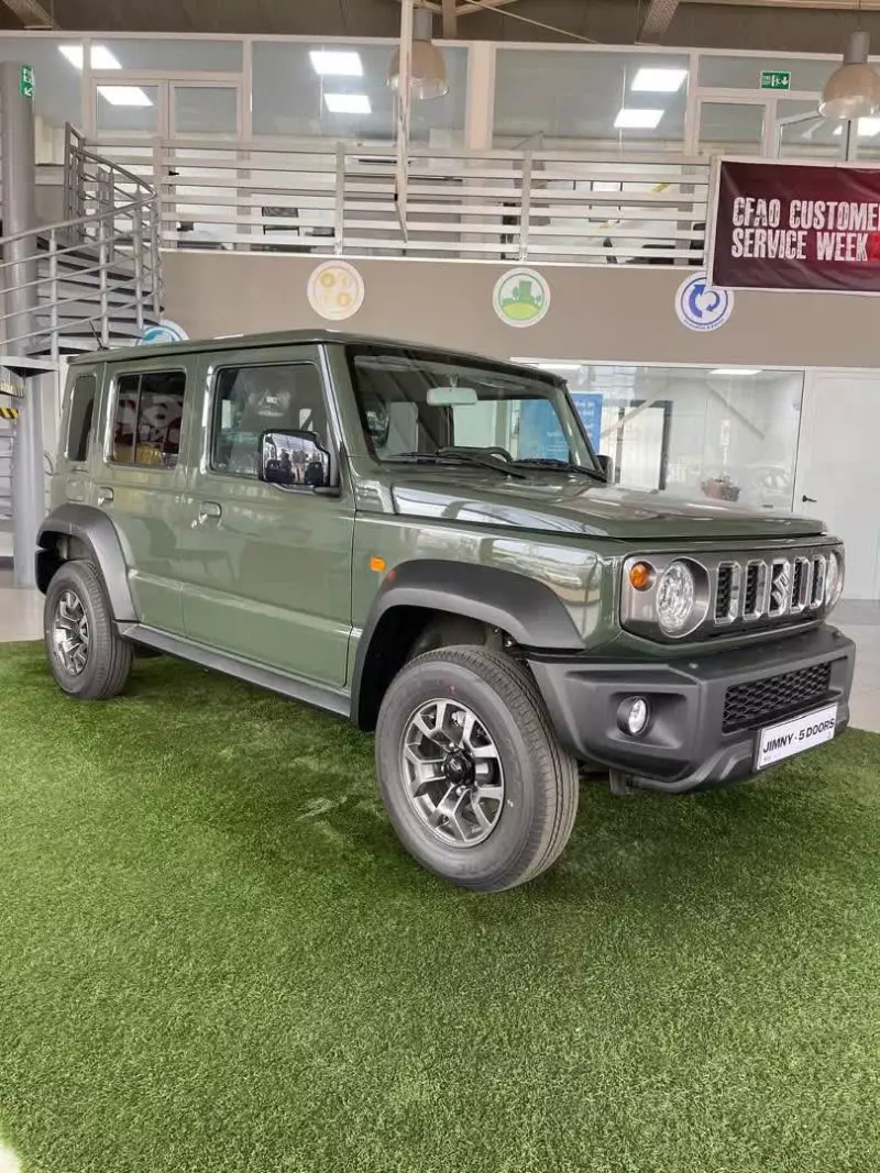 SUZUKI Jimny - 2025