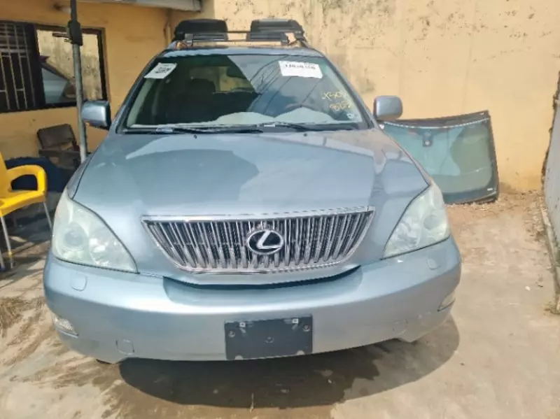Lexus RX 330