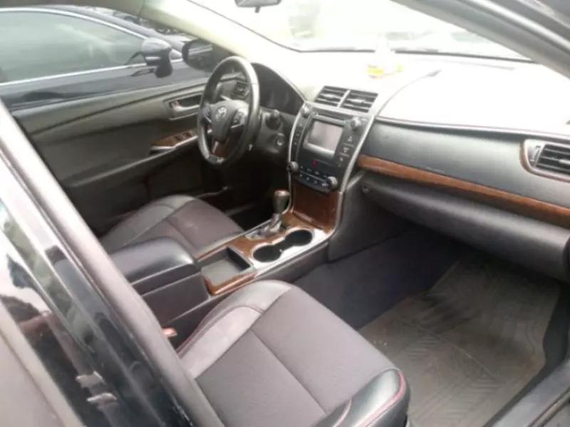 Toyota Camry   - 2016