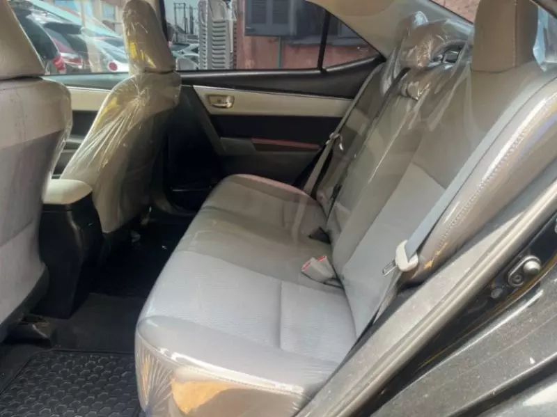 Toyota Corolla   - 2016