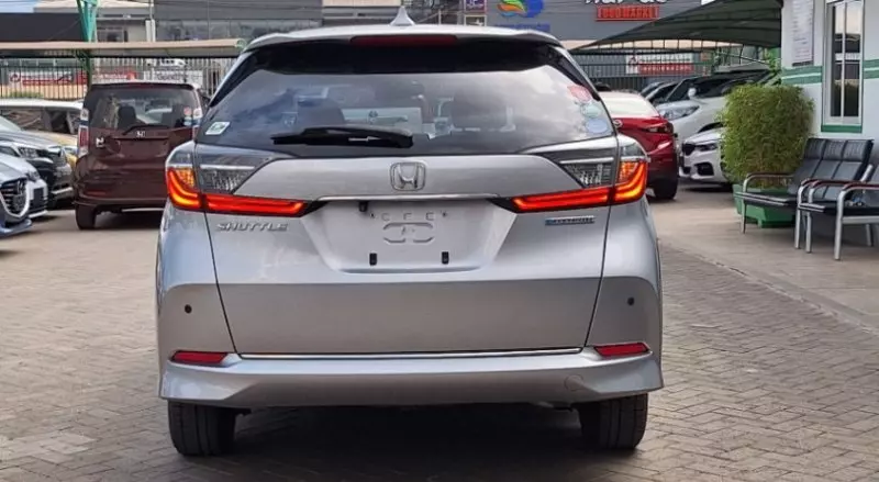 Honda Fit shuttle hybrid   - 2019