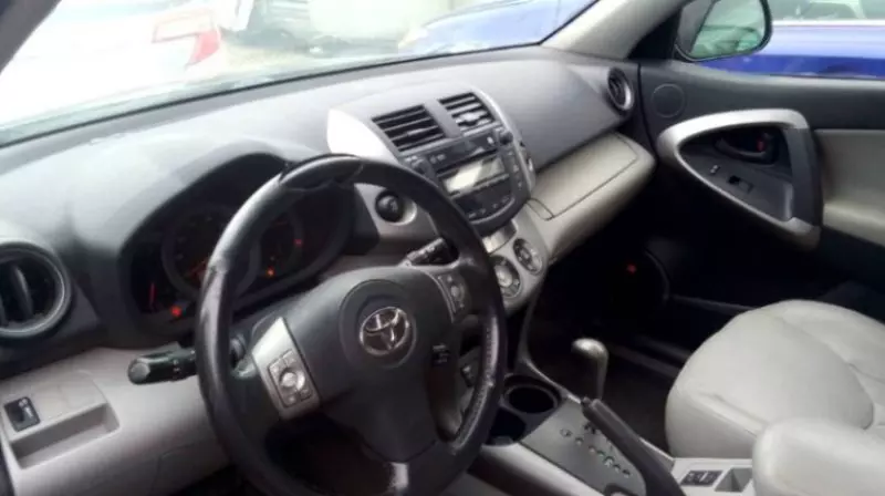 Toyota RAV4   - 2008