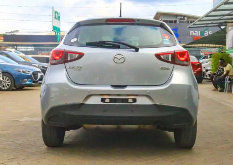 Mazda Demio   - 2018