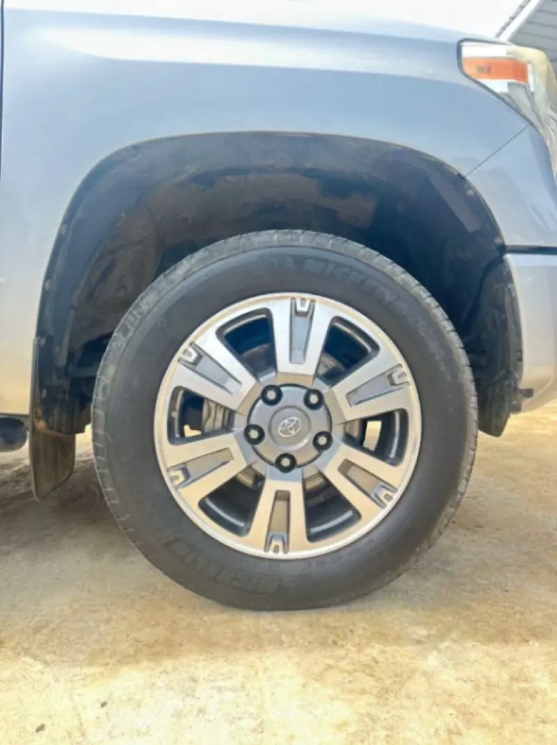 Toyota Fortuner   - 2016