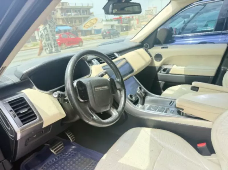 Toyota Highlander   - 2020