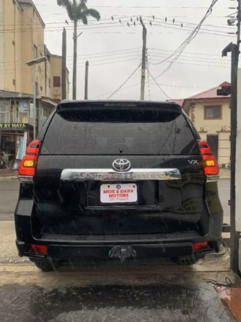 Toyota Prado   - 2025