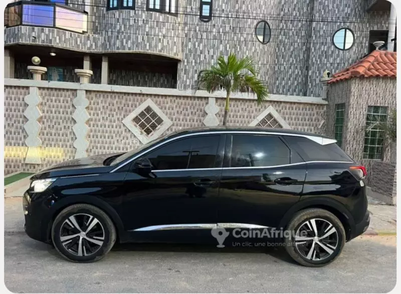 Peugeot 3008   - 2019