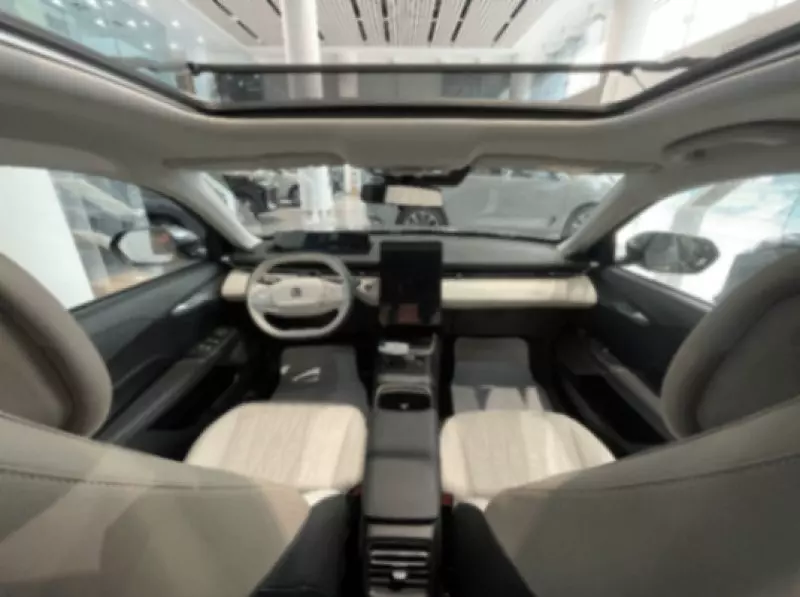 CHANGAN Eado plus - 2025