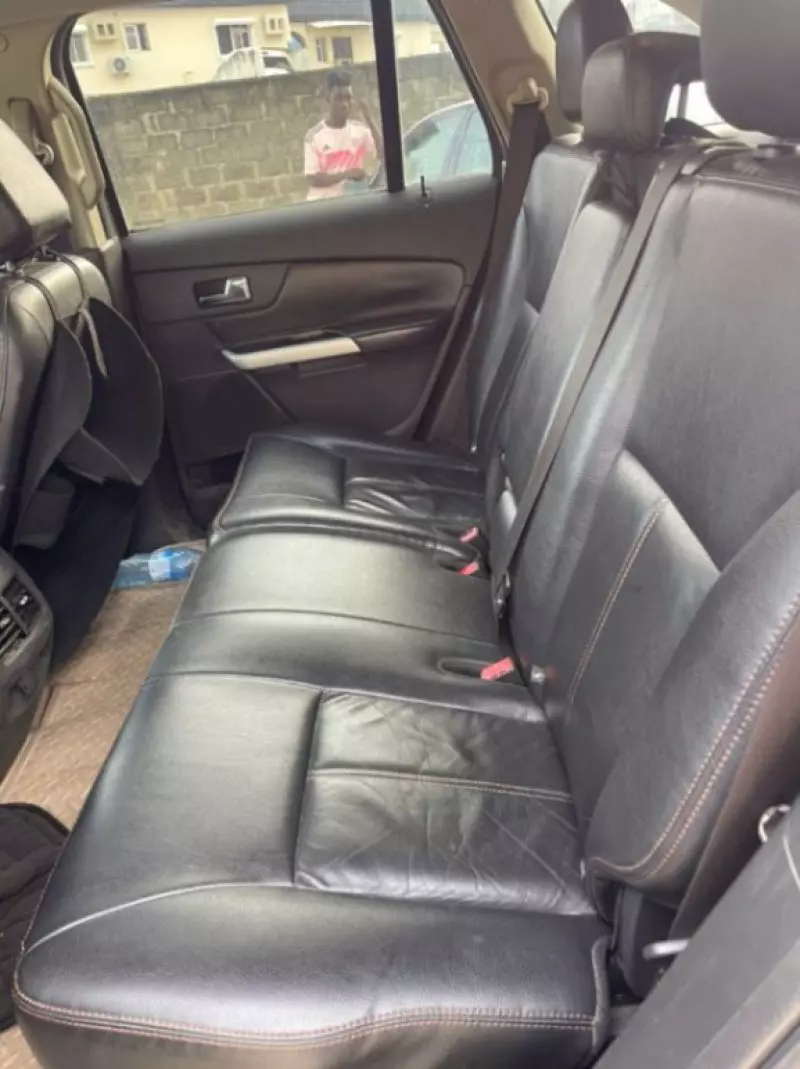 Ford Edge   - 2013
