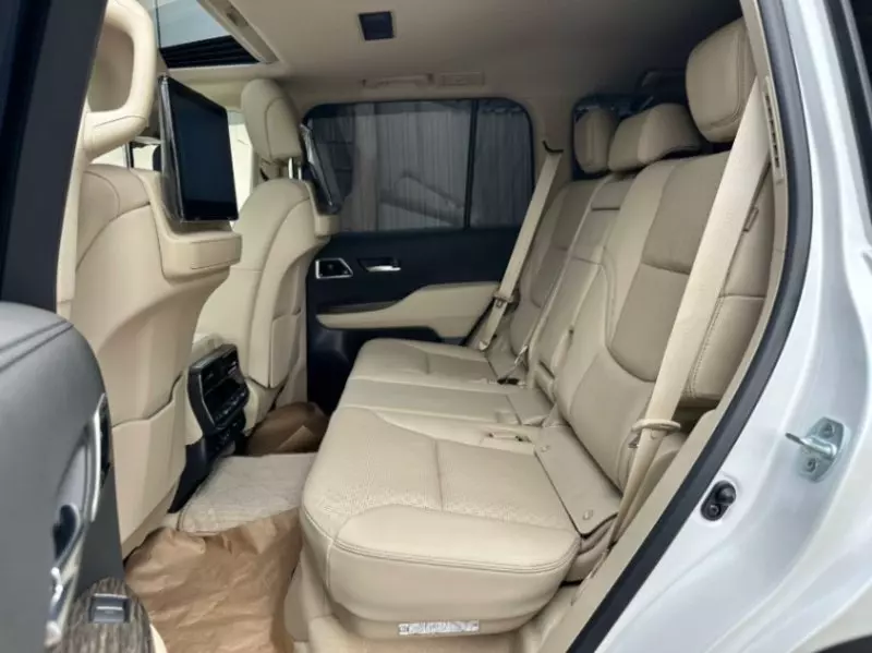 Toyota LAND CRUISER 300 LC300   - 2023