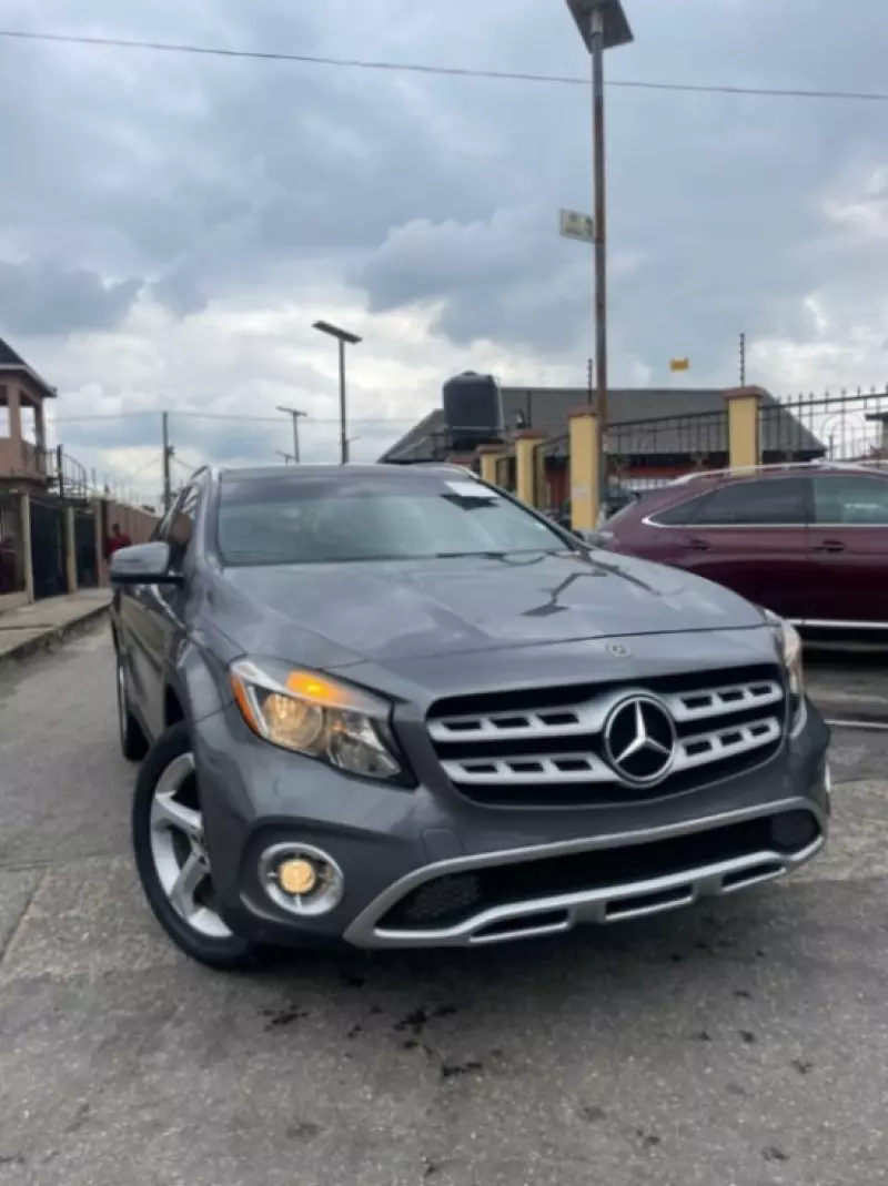 Mercedes-Benz CLA 250