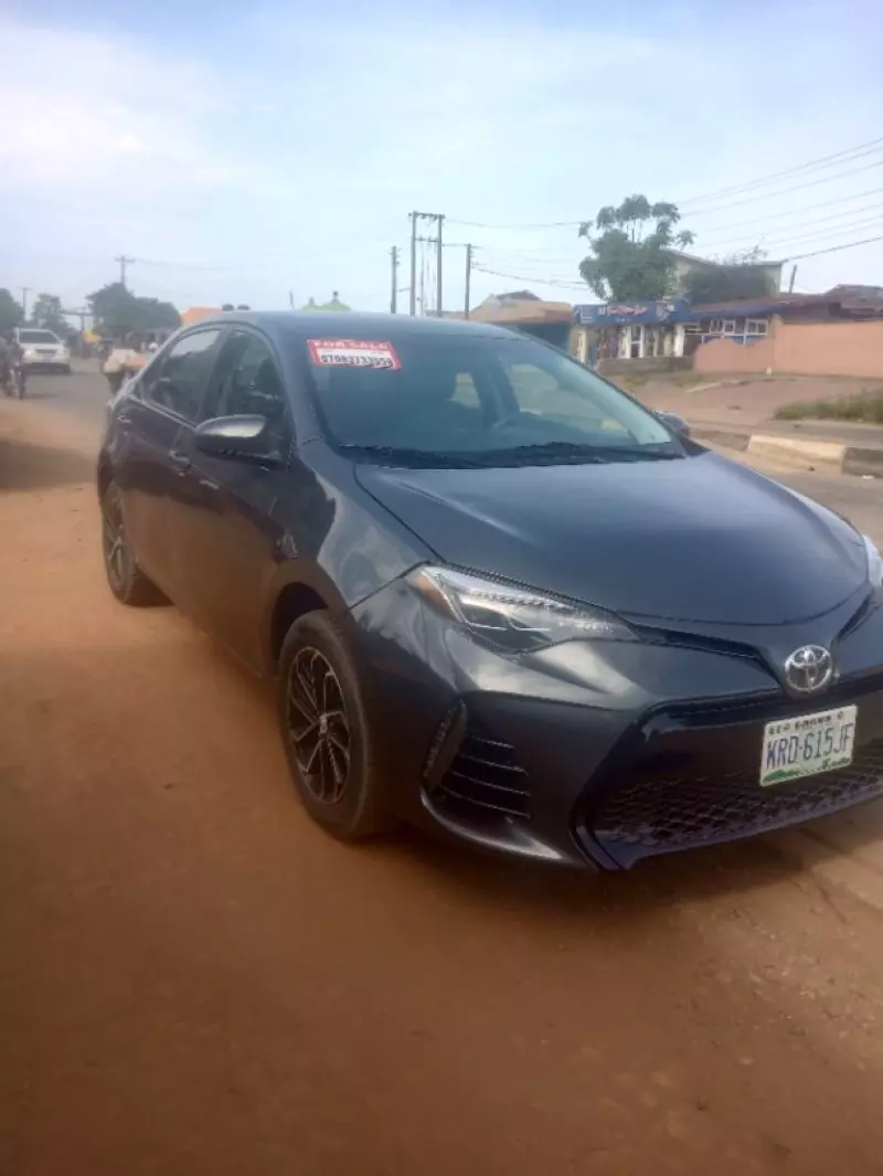 Toyota Corolla   - 2015