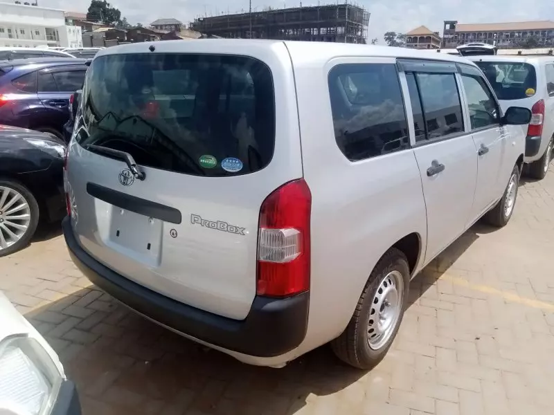 Toyota Probox    - 2017