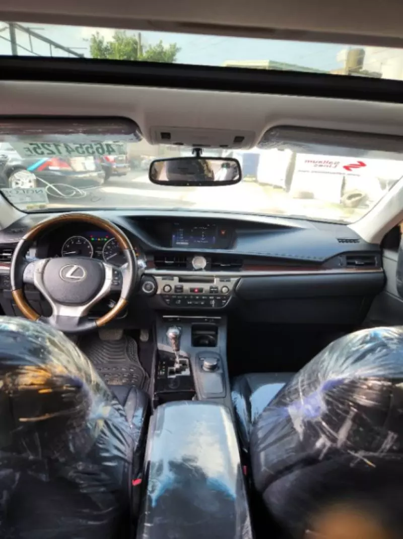 Lexus ES 350   - 2015