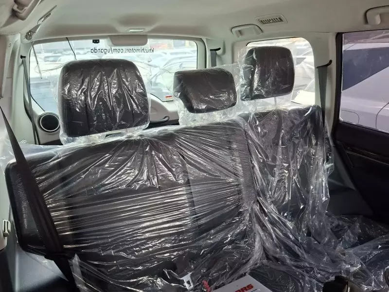 Mitsubishi Pajero   - 2011