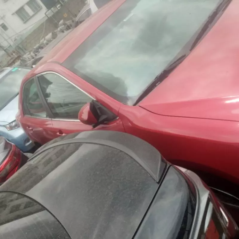 Toyota Camry   - 2013