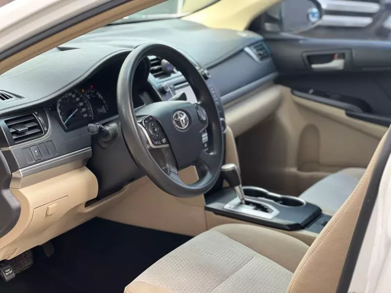 Toyota Camry   - 2012