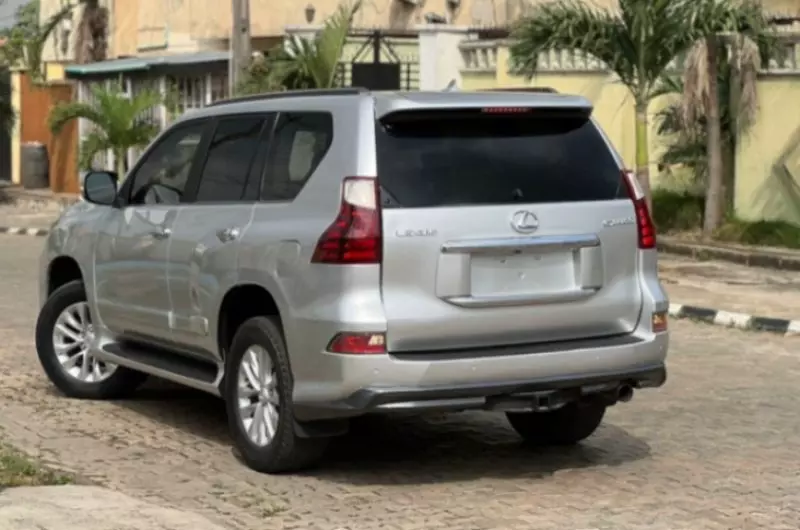 Lexus GX 460