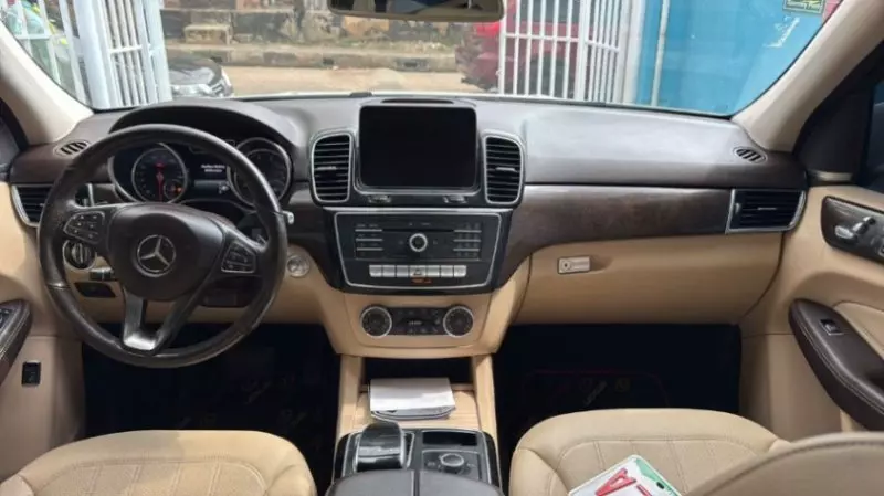 Mercedes-Benz GLE 350