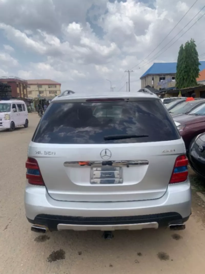 Mercedes-Benz ML 350