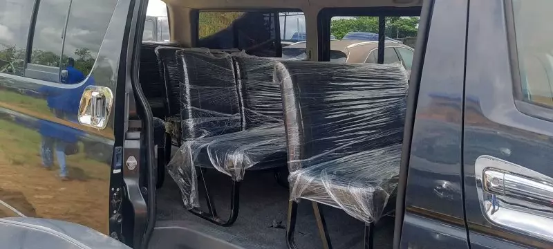 Toyota Hiace   - 2013