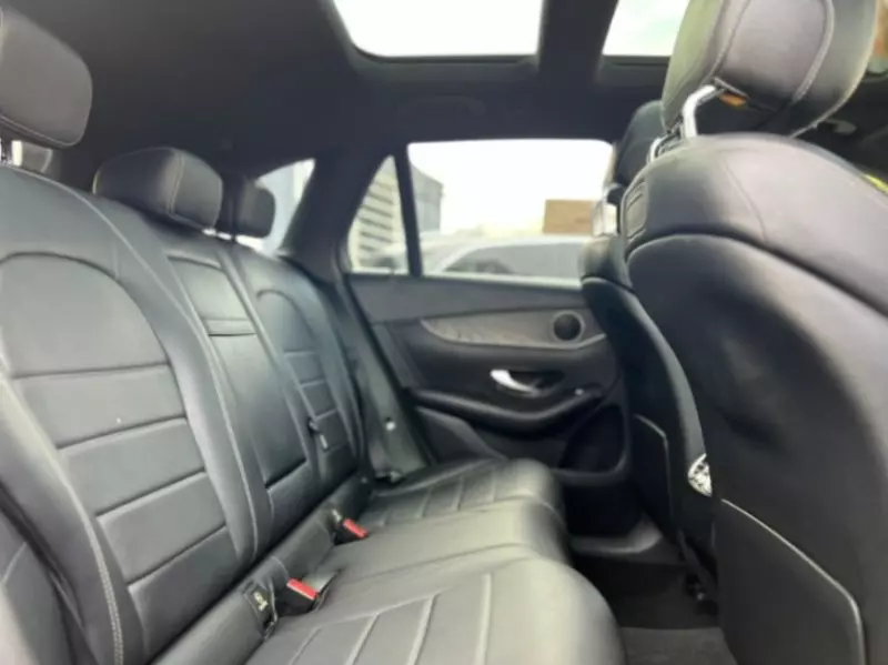 Mercedes-Benz GLC 300 - 2018