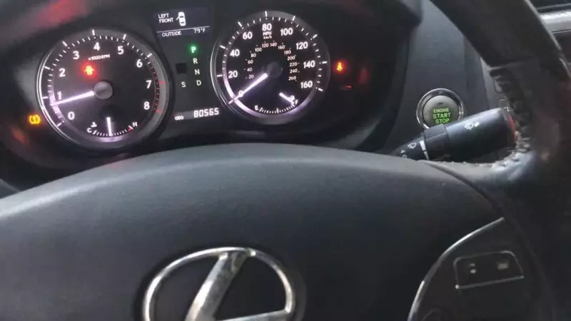 Lexus ES 350   - 2010