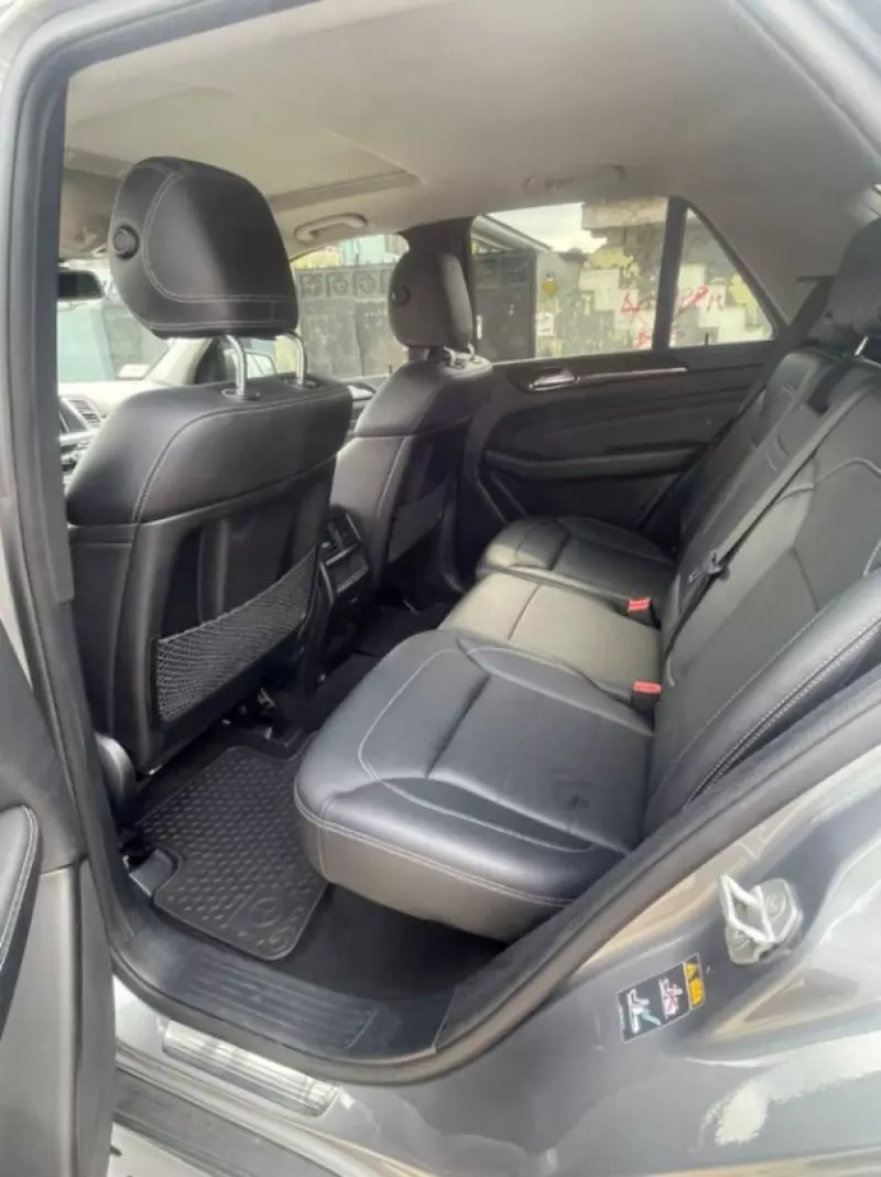Mercedes-Benz ML 350   - 2013