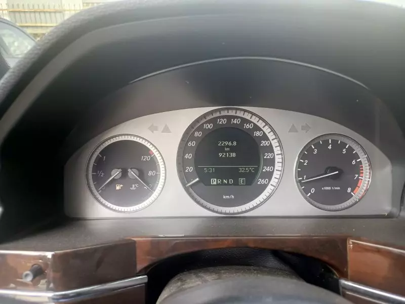 Mercedes-Benz GLK 350   - 2011
