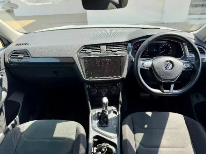Volkswagen Tiguan   - 2018