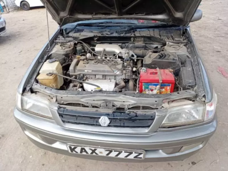 Toyota Premio    - 2000