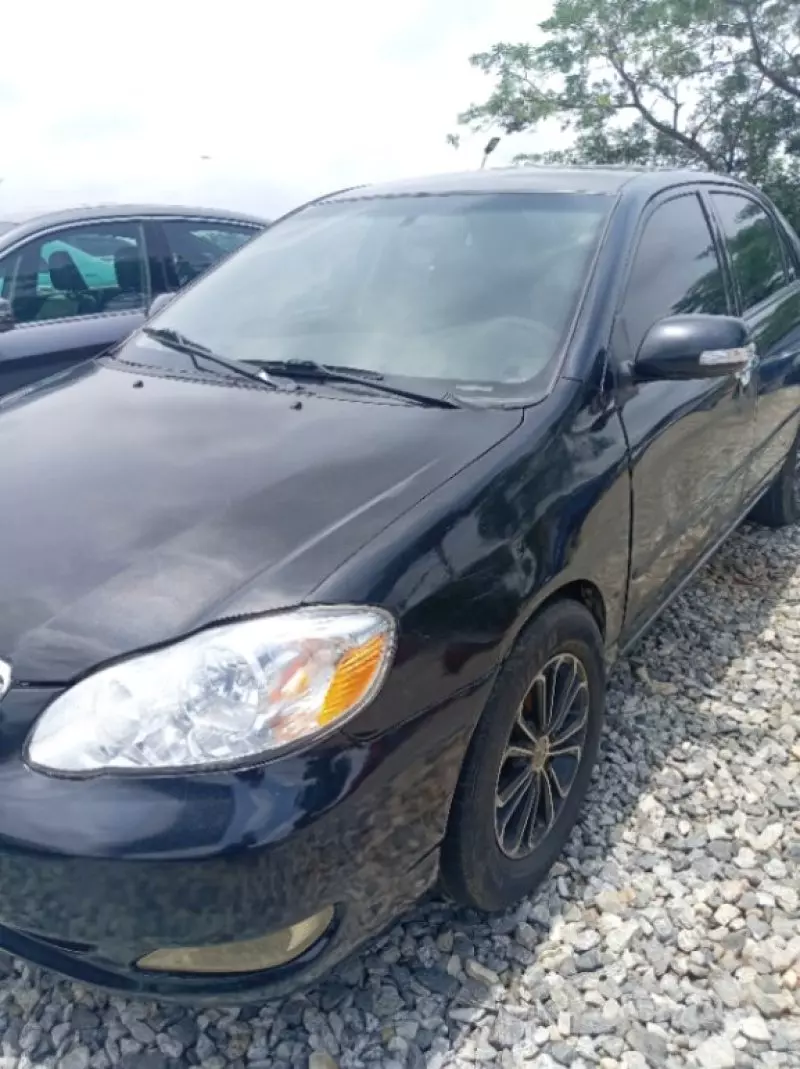 Toyota corolla   - 2006