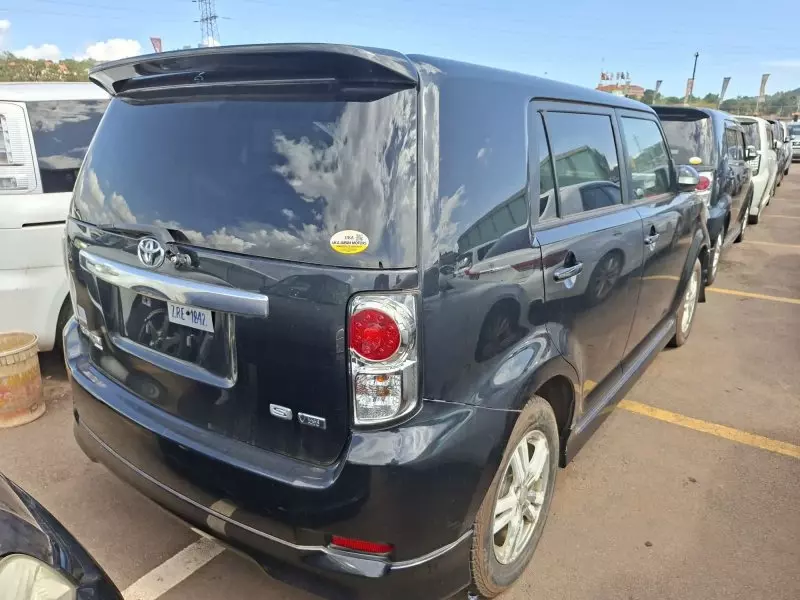 Toyota Rumion   - 2013