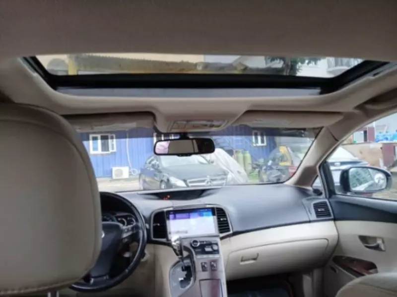 Toyota Venza   - 2011
