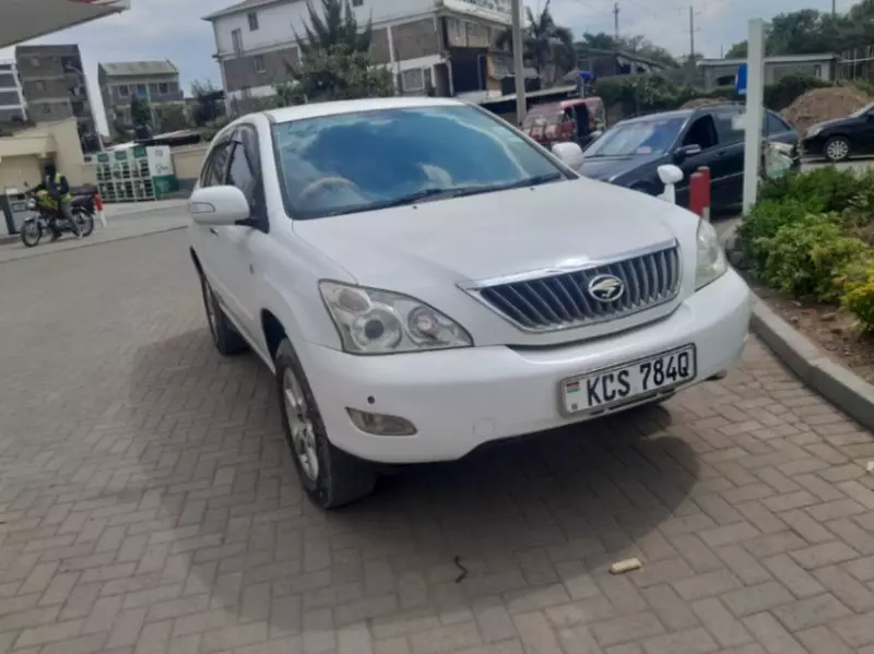 Toyota Harrier   - 2012