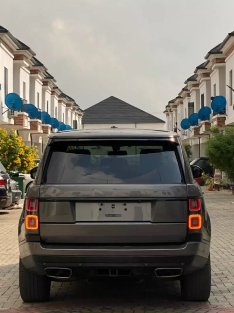 RANGE ROVER Vogue   - 2014