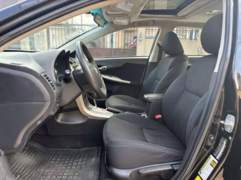 Toyota Corolla Sport   - 2012