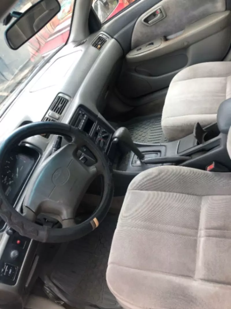 Toyota camry   - 1998