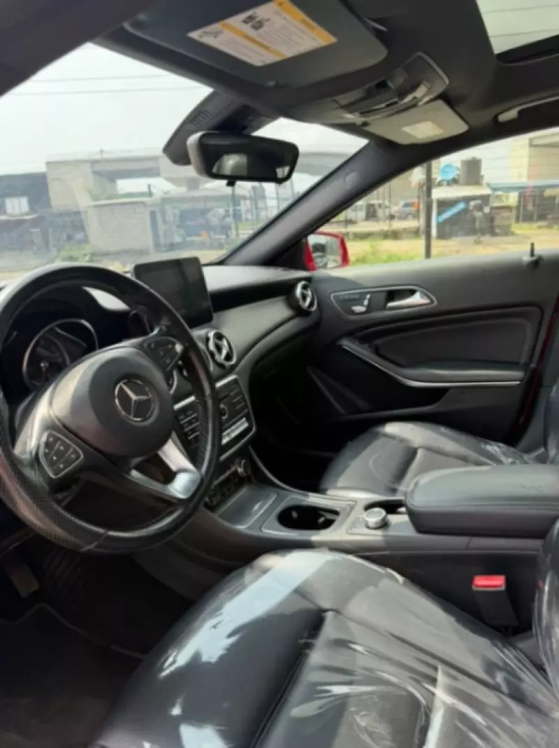 Mercedes-Benz GLA 250