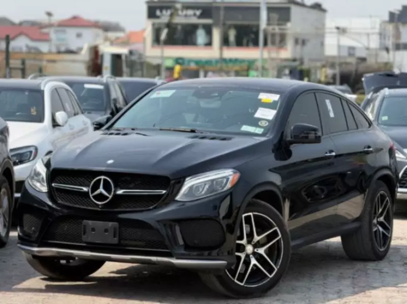 Mercedes-Benz GLE-Class - 2016