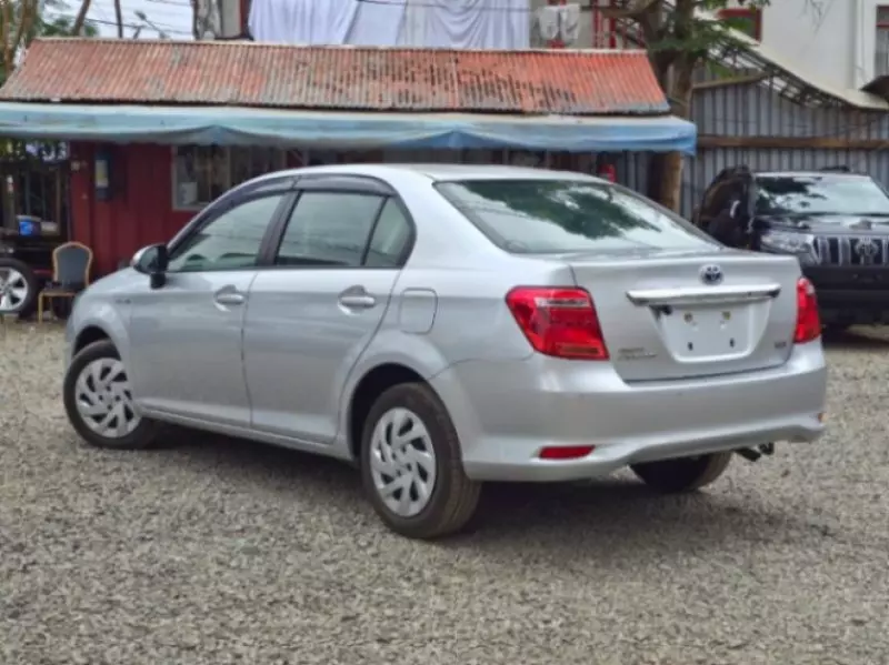 Toyota Axio    - 2018