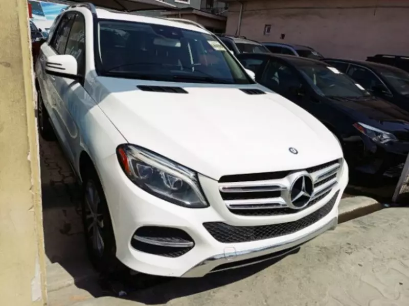 Mercedes-Benz GLE 350   - 2016