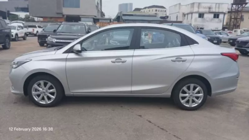 CHANGAN Alsvin V3   - 2025