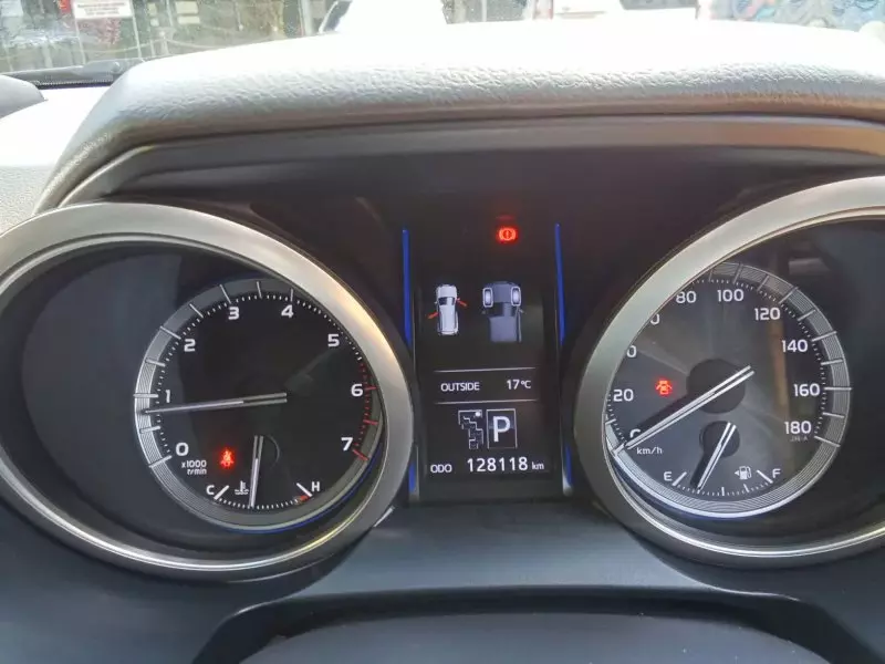 Toyota Landcruiser Prado   - 2014